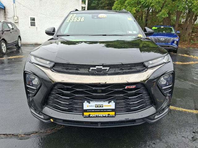 Additional photo of vehicle.