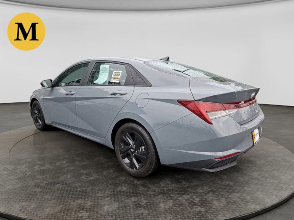 Used 2023 Hyundai Elantra Hybrid Blue Car