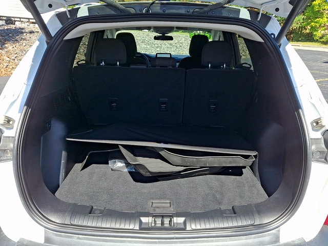 Additional photo of vehicle.