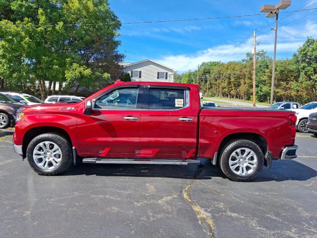 Used 2025 Chevrolet Silverado 1500 LTZ Crew Cab Pickup