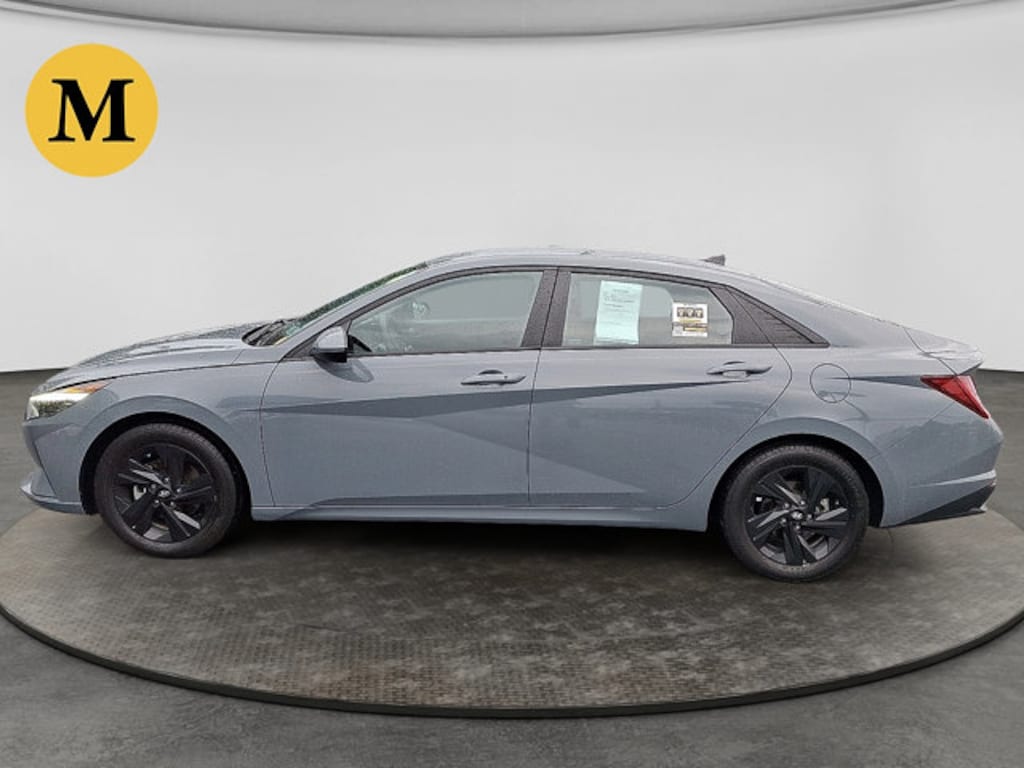 Used 2023 Hyundai Elantra Hybrid Blue Car