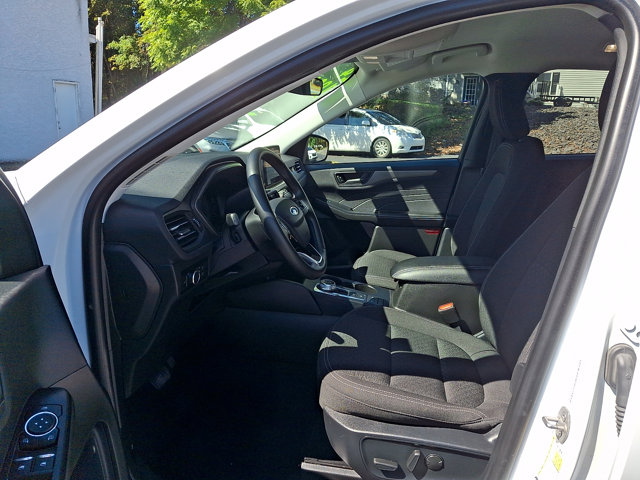 Additional photo of vehicle.