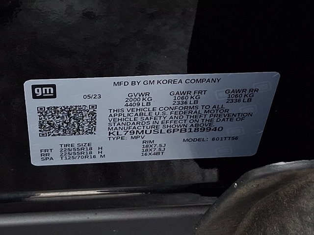 Additional photo of vehicle.