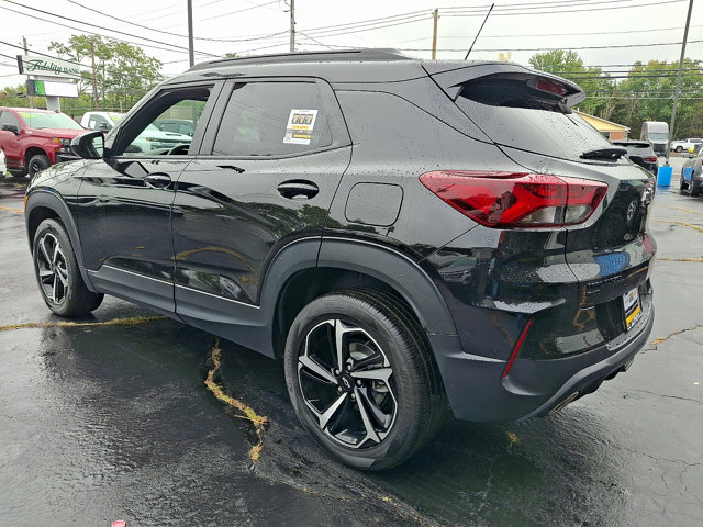 Additional photo of vehicle.