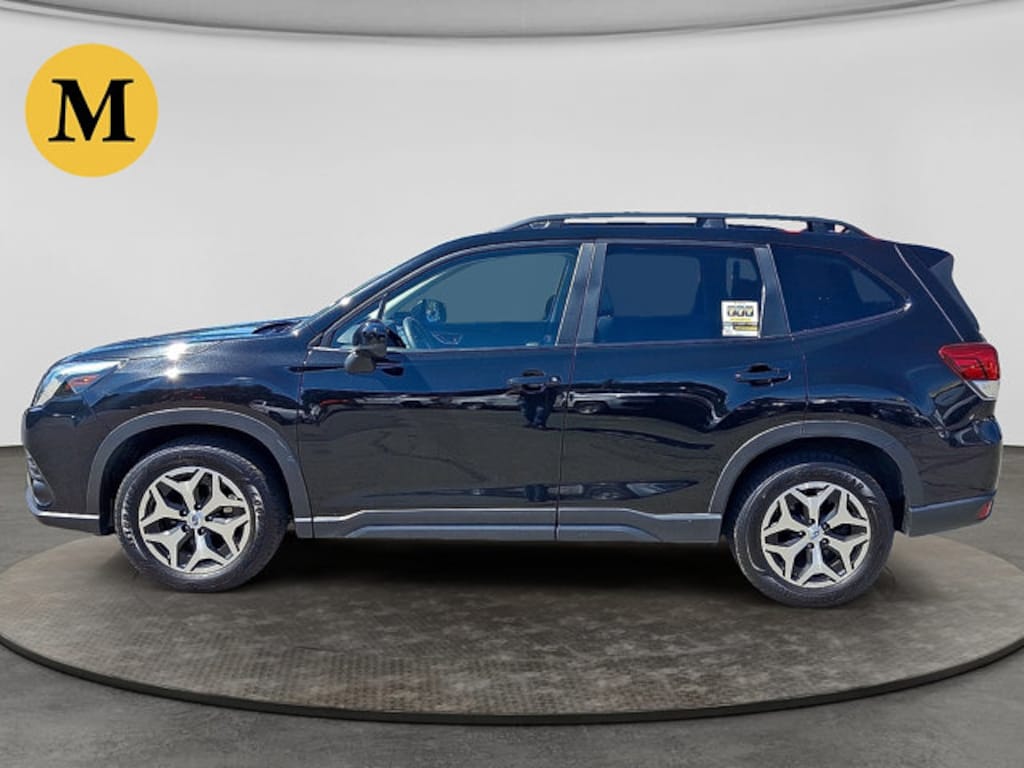 Used 2023 Subaru Forester Premium Sport Utility