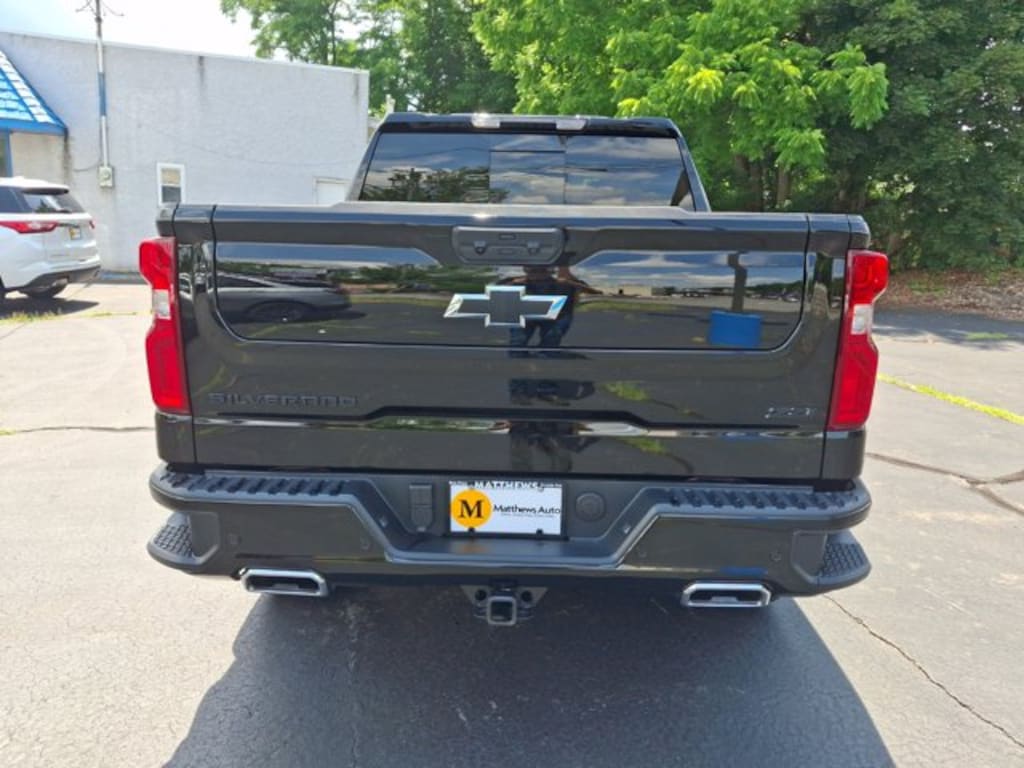 Used 2026 Chevrolet Silverado 1500 LT Trail Boss Crew Cab Pickup