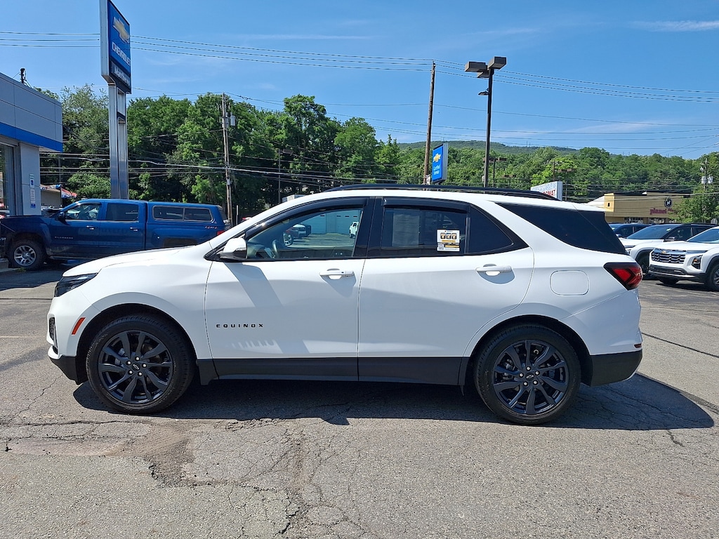 Used 2024 Chevrolet Equinox AWD RS SW