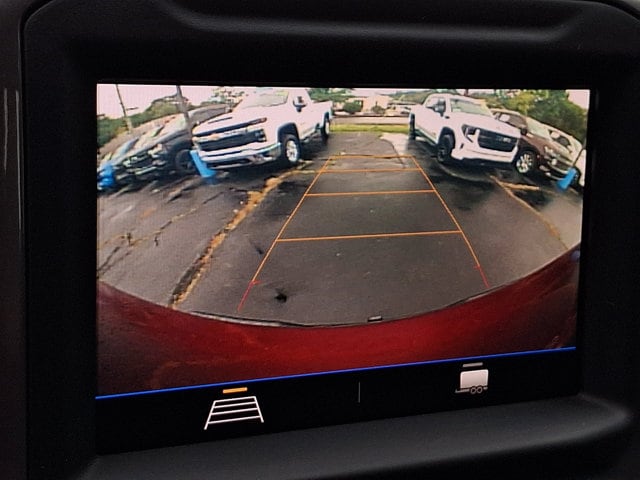 Additional photo of vehicle.