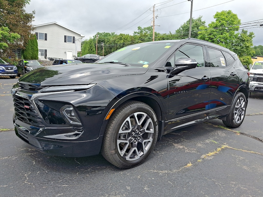 Used 2024 Chevrolet Blazer AWD RS SW