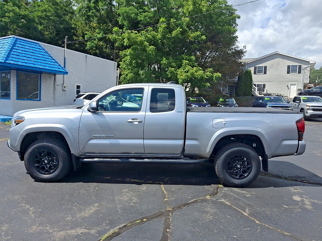 Used 2022 Toyota Tacoma SR5 V6 TK