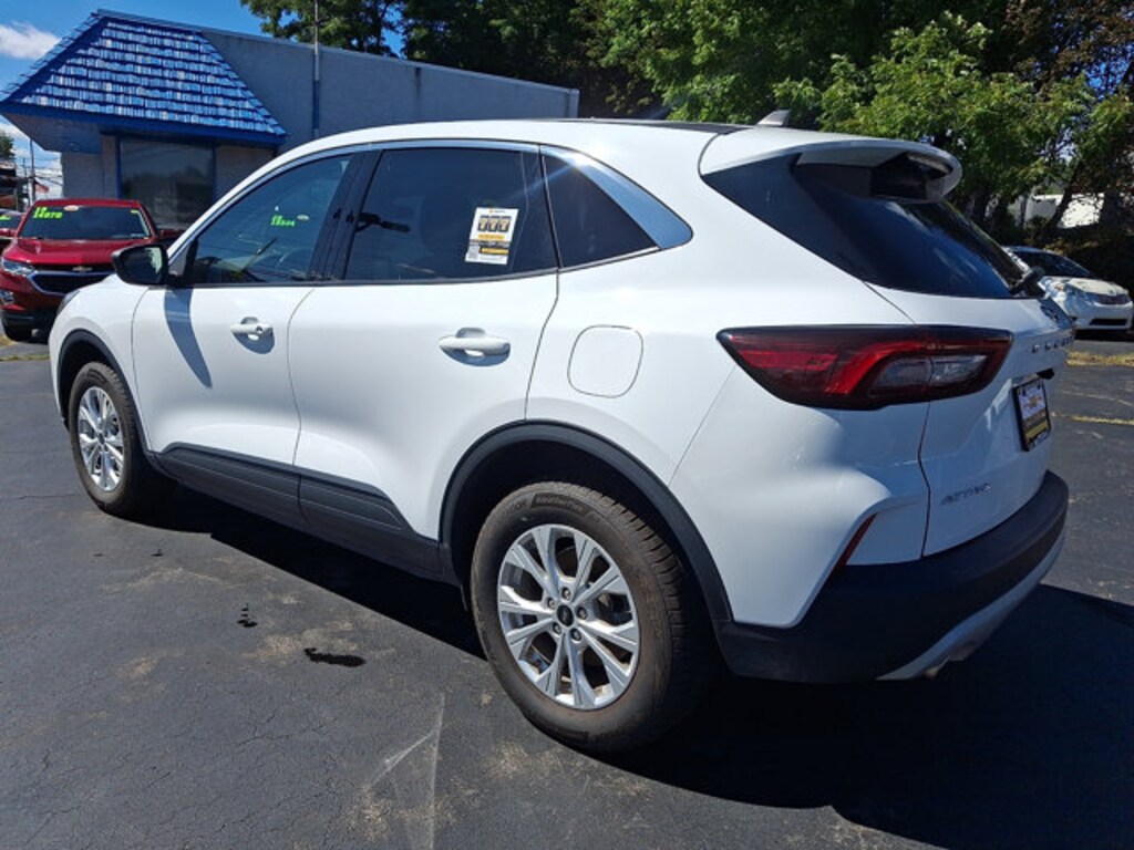 Used 2024 Ford Escape Active Sport Utility