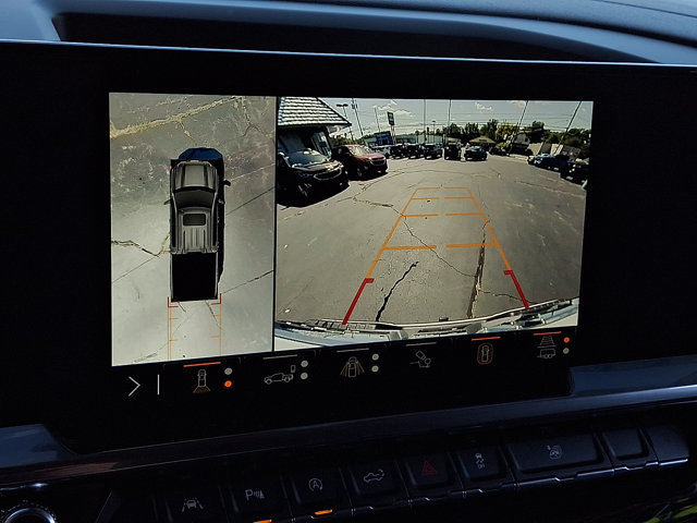 Additional photo of vehicle.