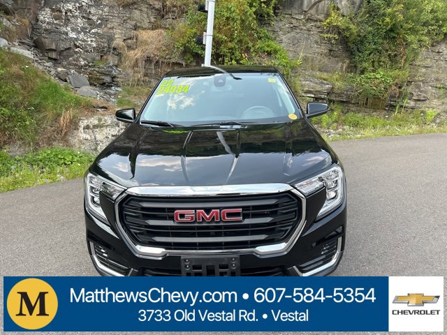 2022 Gmc Terrain SLE photo 2
