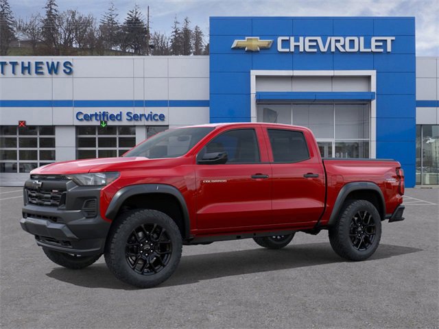 2026 Chevrolet Colorado Trail Boss photo 2