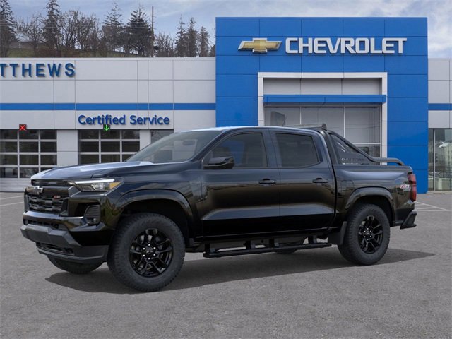 2025 Chevrolet Colorado Z71 photo 2