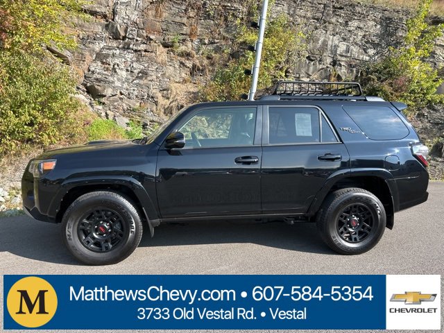 2024 Toyota 4Runner TRD Premium photo 2