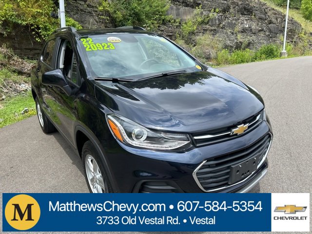 2022 Chevrolet Trax LT photo 3
