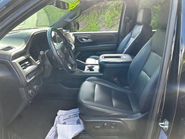 Additional photo of vehicle.