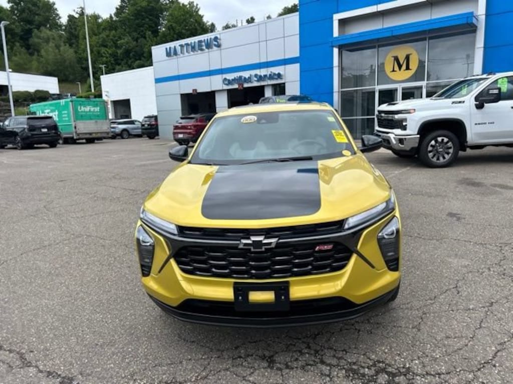 Used 2024 Chevrolet Trax 1RS SUV