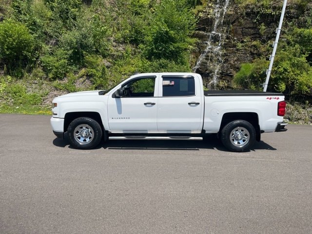 Used 2018 Chevrolet Silverado 1500 Custom with VIN 3GCUKPEC9JG290761 for sale in Vestal, NY