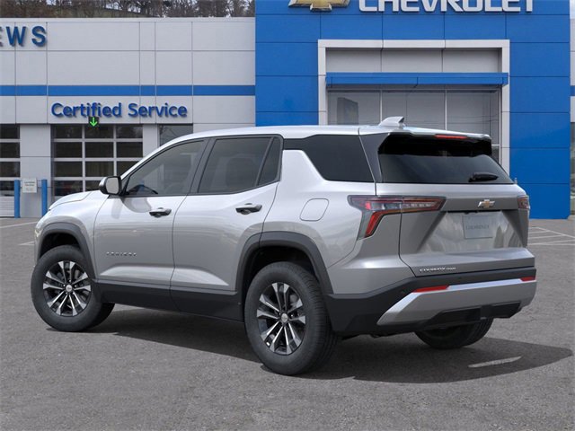 2026 Chevrolet Equinox LT photo 2