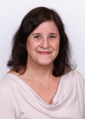 Staff member Sue Arnold from ID_b80ef6baaf09