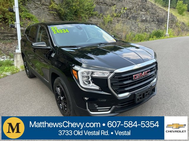 2022 Gmc Terrain SLE photo 2