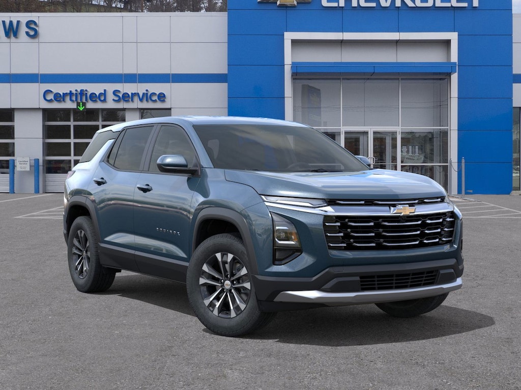 2026 Chevrolet Equinox LT photo 3