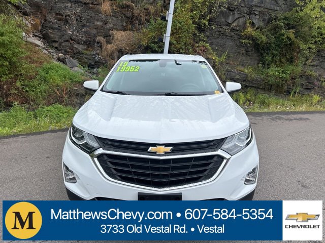 2019 Chevrolet Equinox LT photo 2