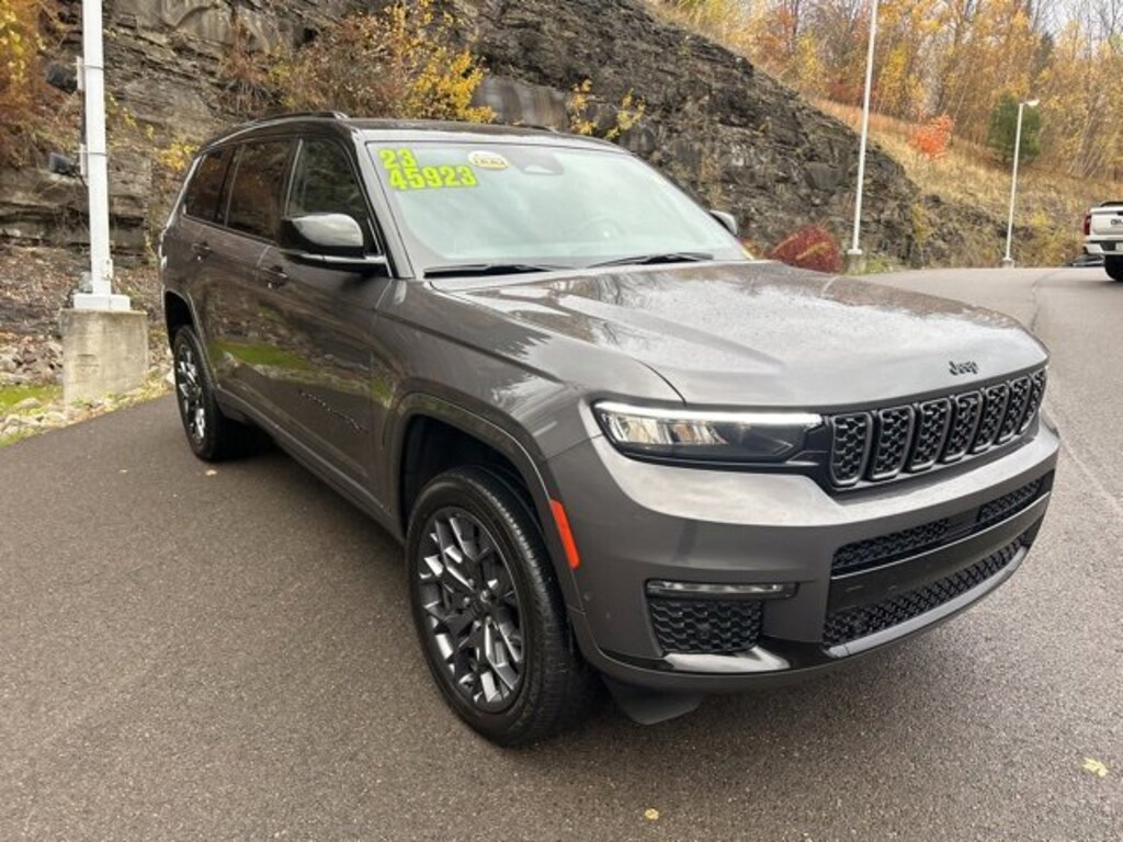 Used 2023 Jeep Grand Cherokee L Summit Reserve