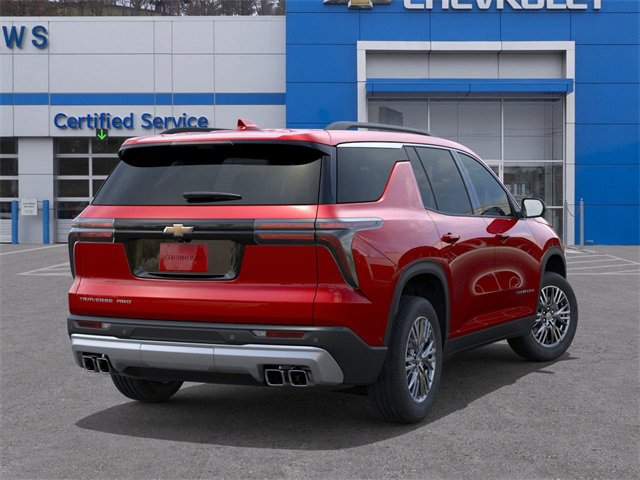 2025 Chevrolet Traverse photo 4