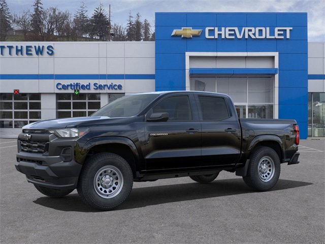 2025 Chevrolet Colorado LT photo 2