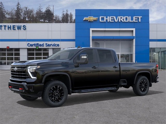 2025 Chevrolet Silverado 3500HD LT photo 2
