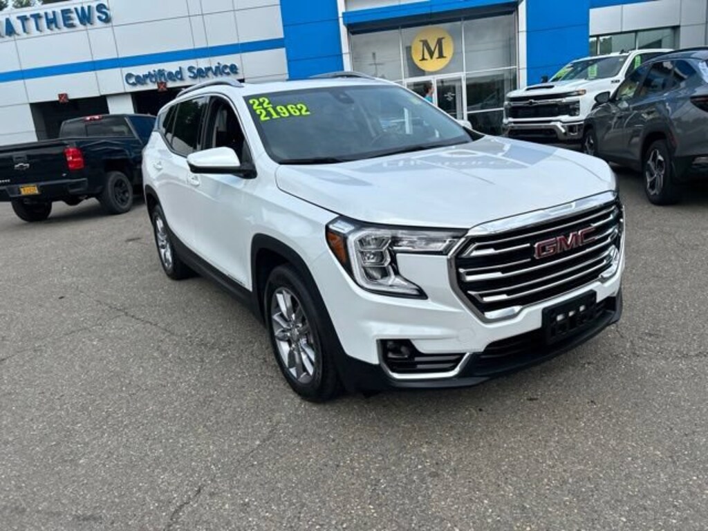 Used 2022 GMC Terrain SLT SUV