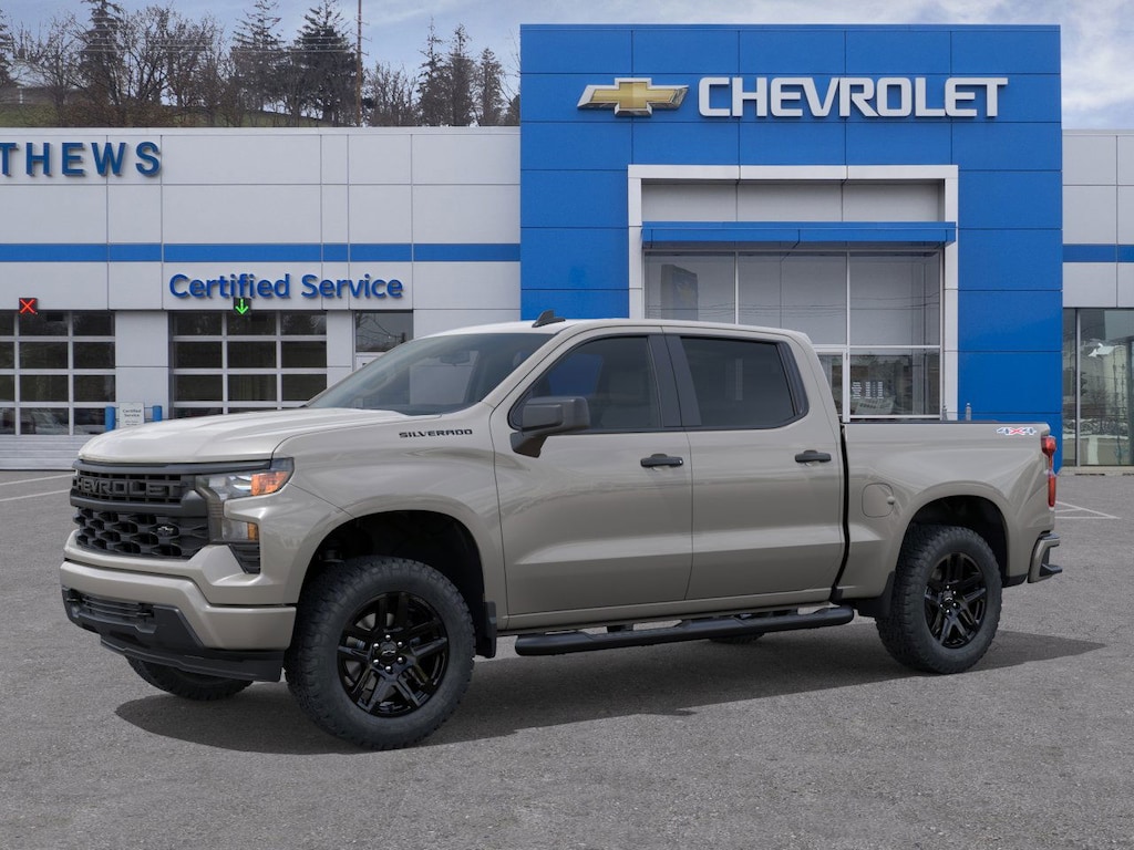 2026 Chevrolet Silverado 1500 Custom photo 2