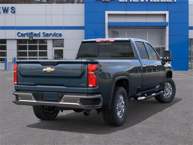 2026 Chevrolet Silverado 3500HD LTZ photo 3