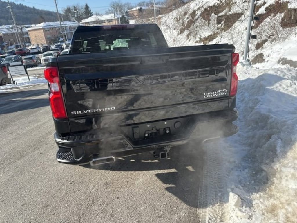 Used 2024 Chevrolet Silverado 1500 High Country Truck