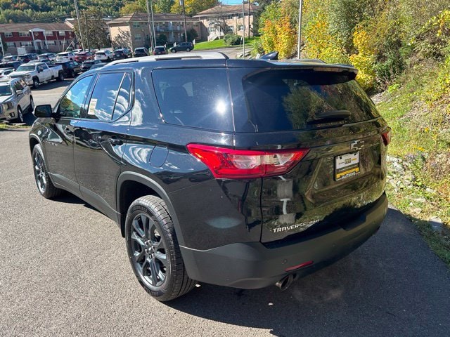 Additional photo of vehicle.