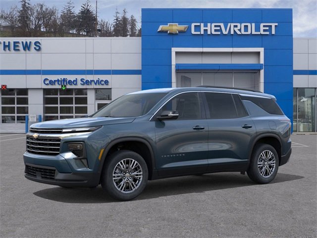 2026 Chevrolet Traverse photo 2