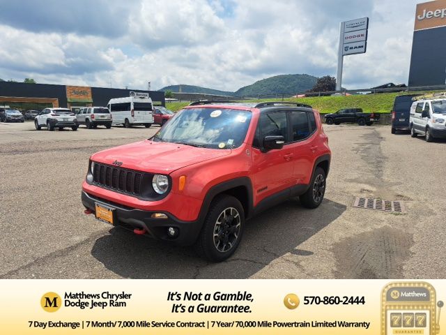 2023 Jeep Renegade Trailhawk