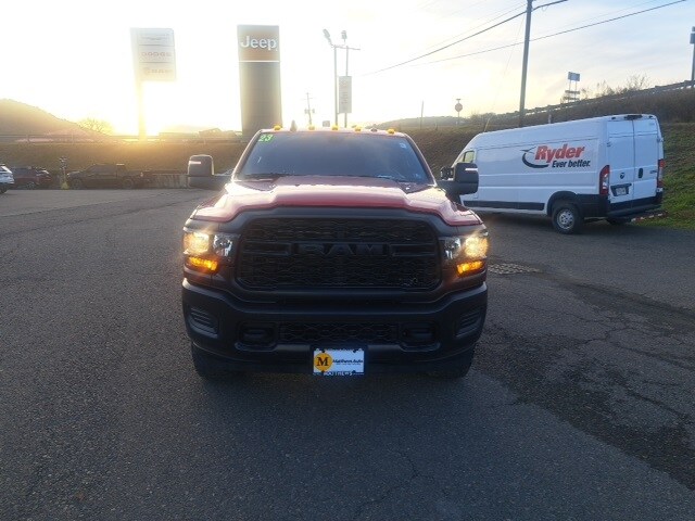 2023 Ram 3500 Tradesman photo 3