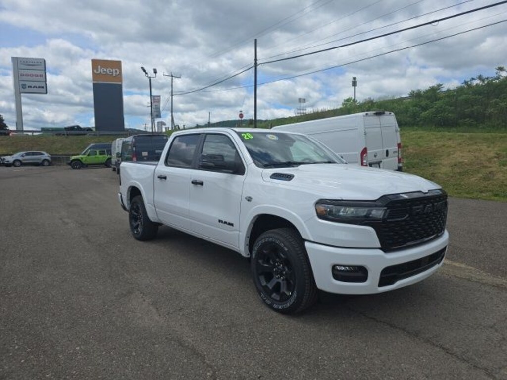 New 2026 Ram 1500 BIG HORN CREW CAB 4X4 5'7 BOX Pickup