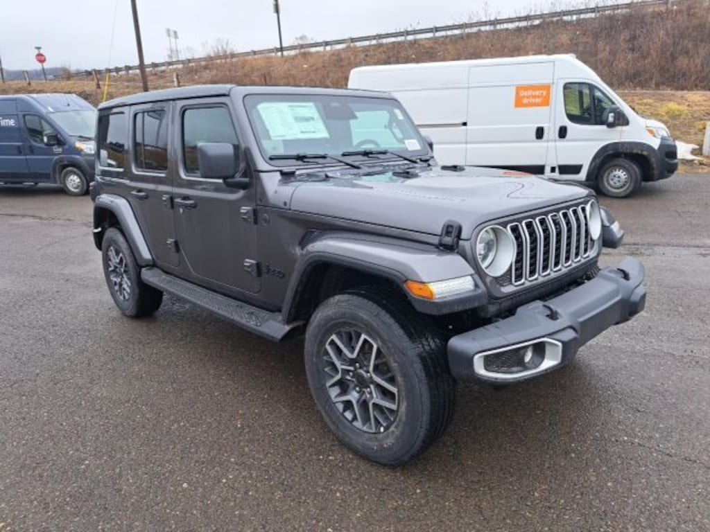 New 2026 Jeep Wrangler 4-DOOR SAHARA Sport Utility