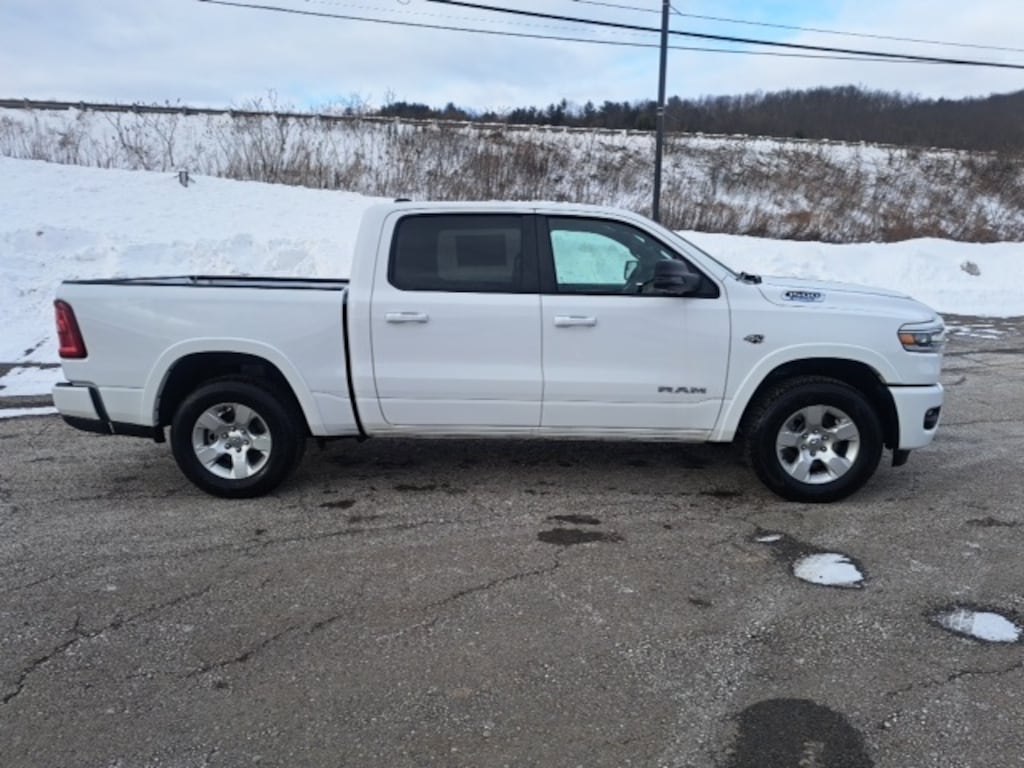 New 2026 Ram 1500 BIG HORN CREW CAB 4X4 5'7 BOX Pickup