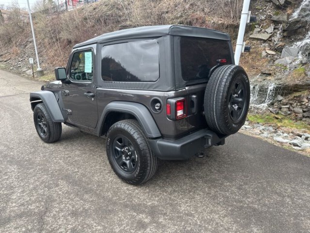 Used 2025 Jeep Wrangler Sport SUV