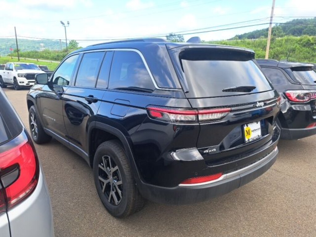 New 2026 Jeep Grand Cherokee LIMITED 4X4 Sport Utility
