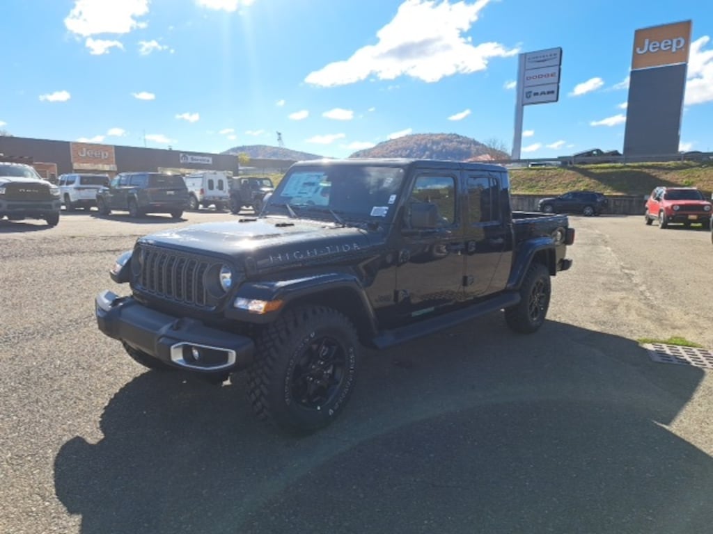 New 2025 Jeep Gladiator HIGH TIDE 4X4 Pickup