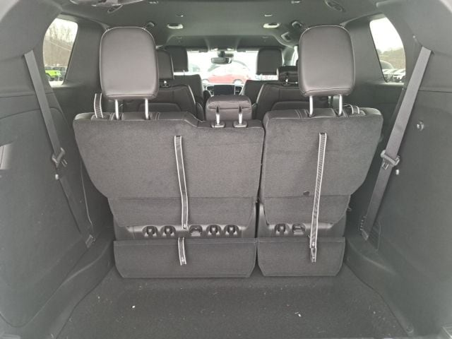 2026 Chrysler Pacifica Select - Photo 9