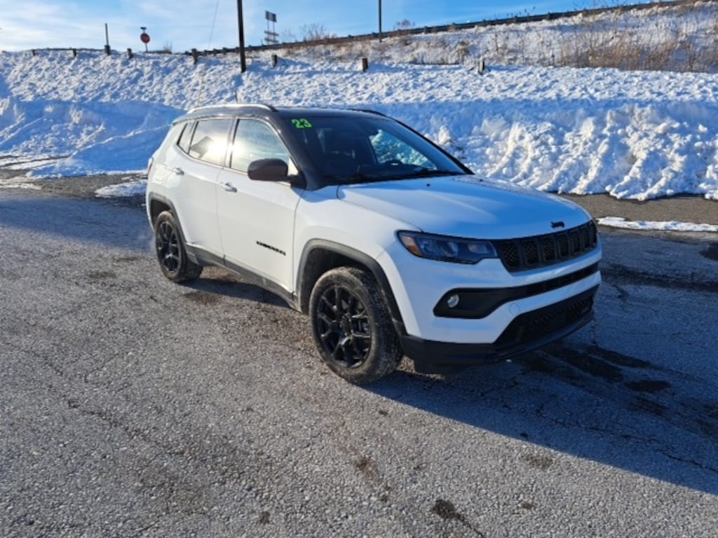 Certified 2023 Jeep Compass Latitude SUV