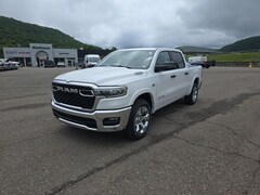 2026 Ram 1500 BIG HORN CREW CAB 4X4 5'7 BOX Pickup